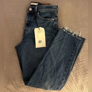 NWT Levi’s Wedgie Straight Jeans Size 27